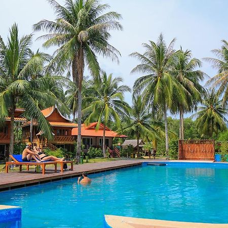 The Ford Sunset Beach Resort Wok Tum Luaran gambar