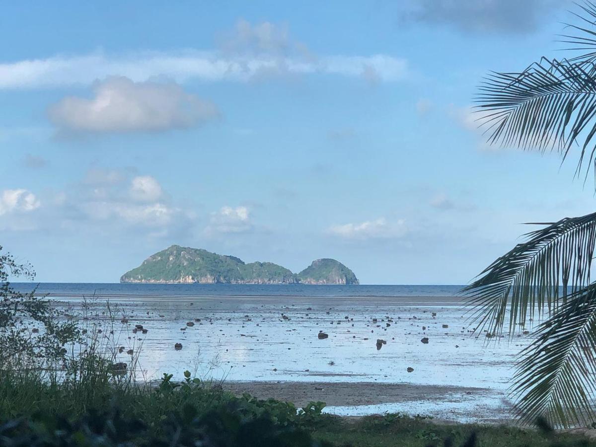 The Ford Sunset Beach Resort Wok Tum Luaran gambar