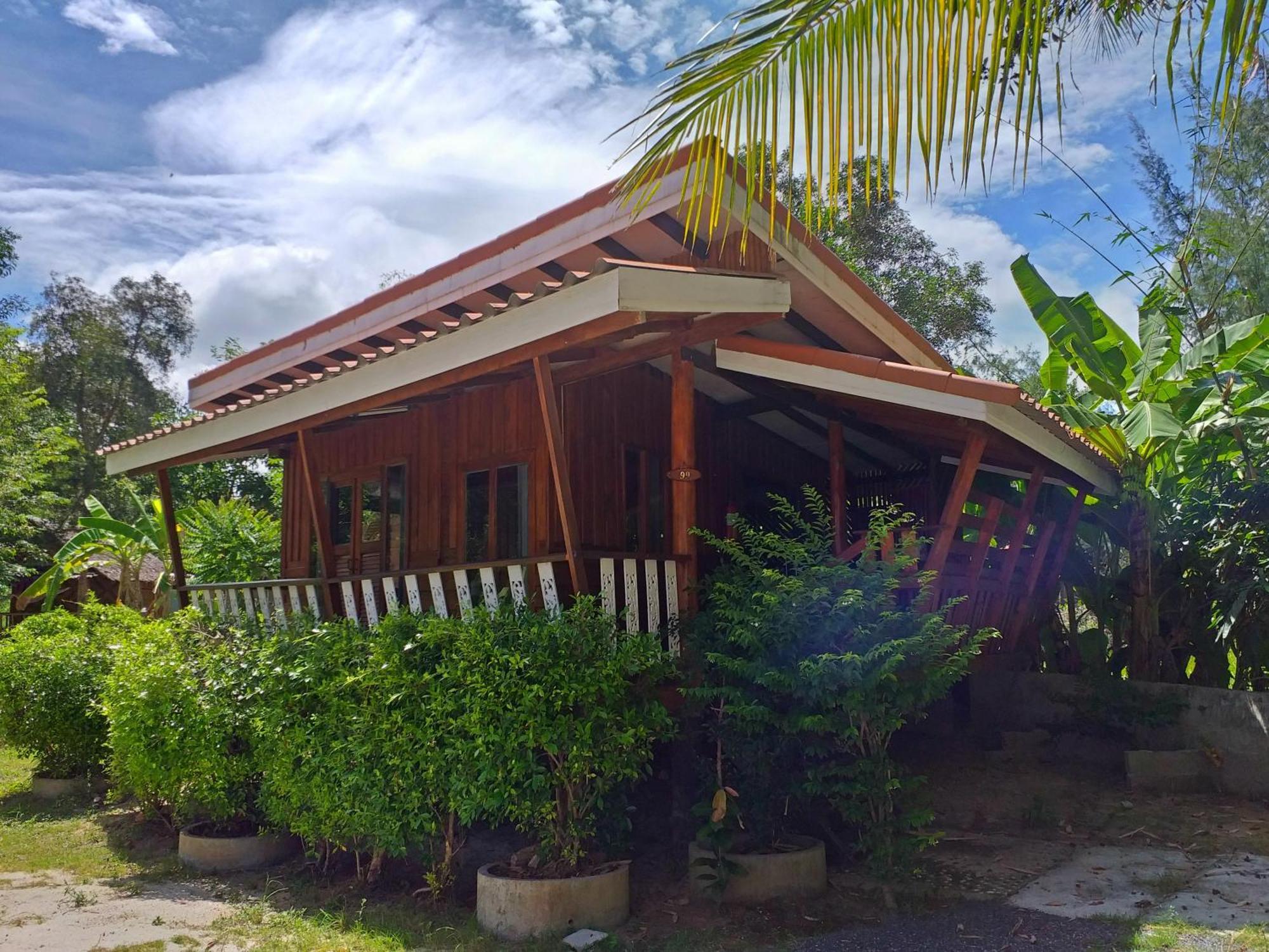 The Ford Sunset Beach Resort Wok Tum Luaran gambar