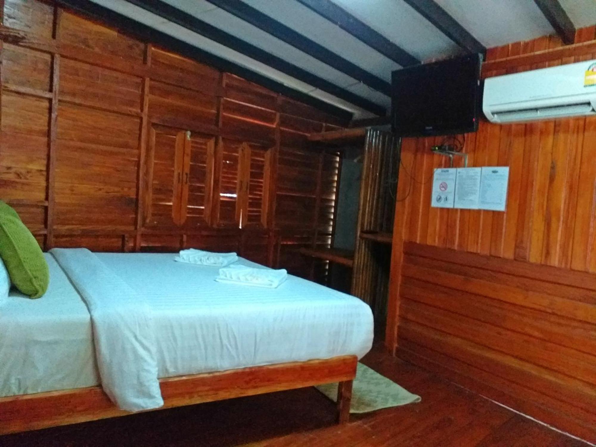 The Ford Sunset Beach Resort Wok Tum Luaran gambar