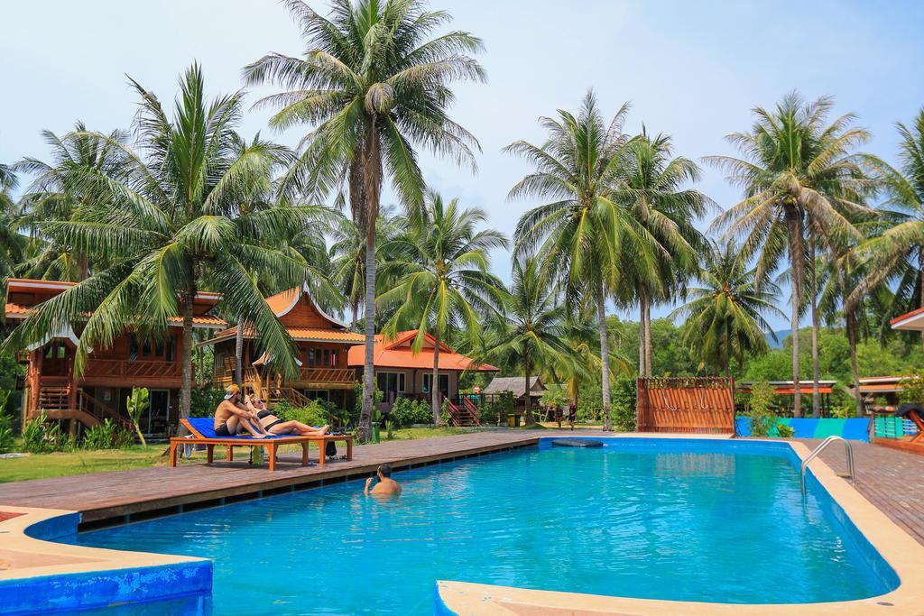 The Ford Sunset Beach Resort Wok Tum Luaran gambar