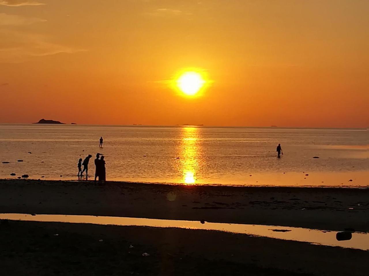 The Ford Sunset Beach Resort Wok Tum Luaran gambar