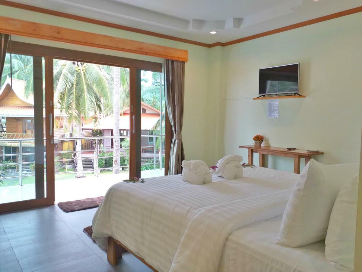 The Ford Sunset Beach Resort Wok Tum Luaran gambar