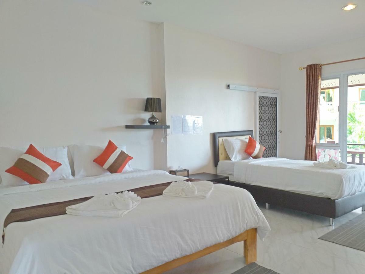 The Ford Sunset Beach Resort Wok Tum Luaran gambar