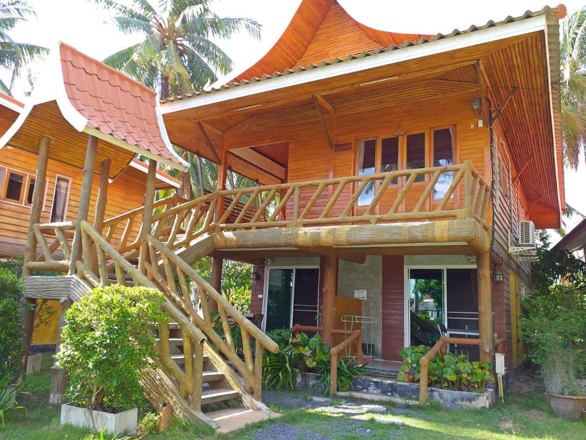 The Ford Sunset Beach Resort Wok Tum Luaran gambar